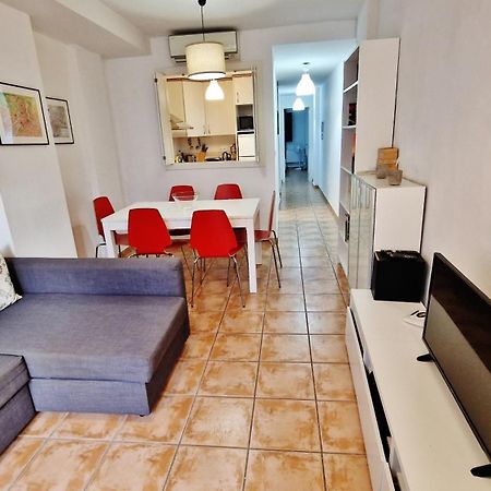 Velez Nazari Apartamento Vélez de Benaudalla Exterior foto