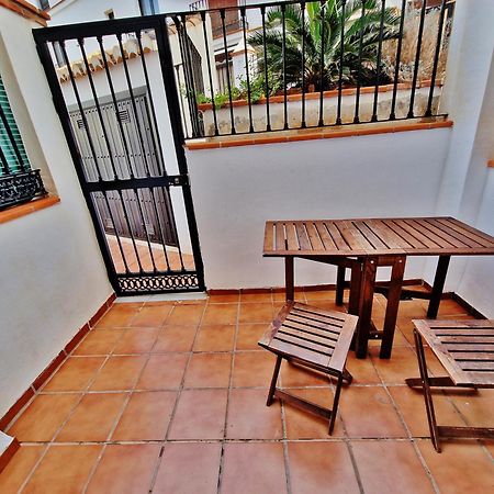 Velez Nazari Apartamento Vélez de Benaudalla Quarto foto