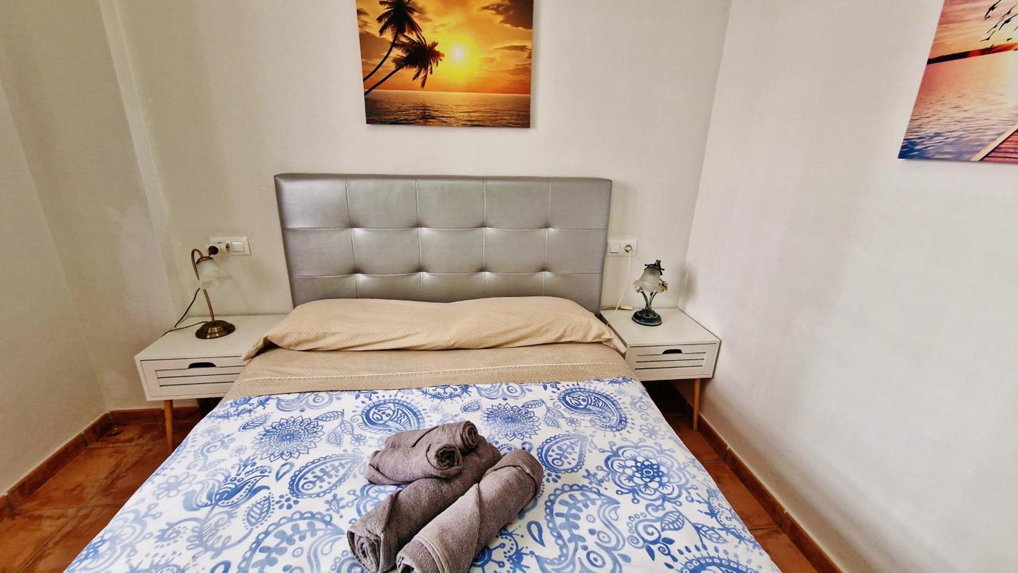 Velez Nazari Apartamento Vélez de Benaudalla Quarto foto